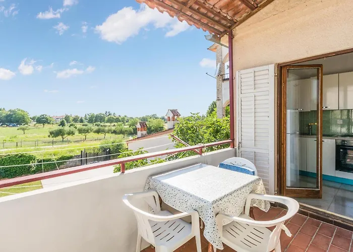 1 Bedroom Amazing In *